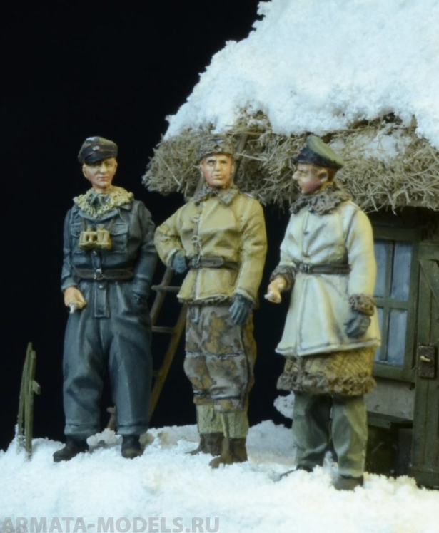 72003DM Waffen SS Officers Winter 1943-45 D-Day Miniature Studio