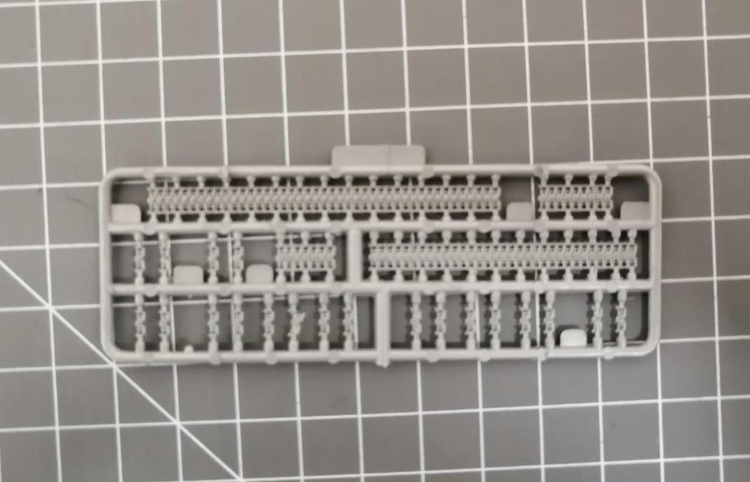 UMmt686-1 Танк Т-26 с цилиндрической башней и 76,2 мм танковой пушкой КТ-28 (пластиковые траки) UM