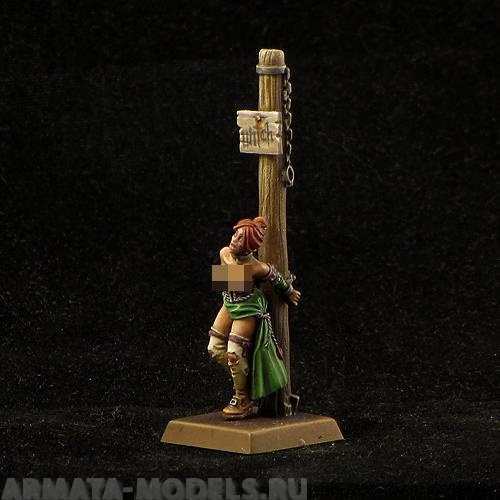 BV-pillory Игровая миниатюра  girl at stake девушка на кону BROTHER VINNI's