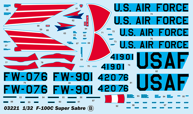 03221P Истребитель F-100C Super Sabre Trumpeter