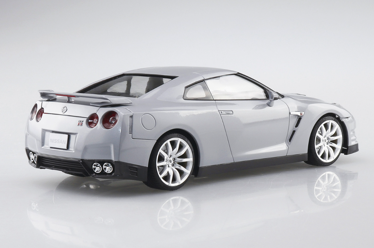 06243 Nissan GT-R R35 '14 Ultimate Metal Silver Aoshima