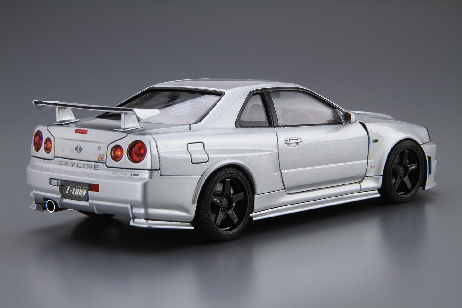 05316 Nissan Skyline GT-R R34 Nismo Z-tune '04 Aoshima
