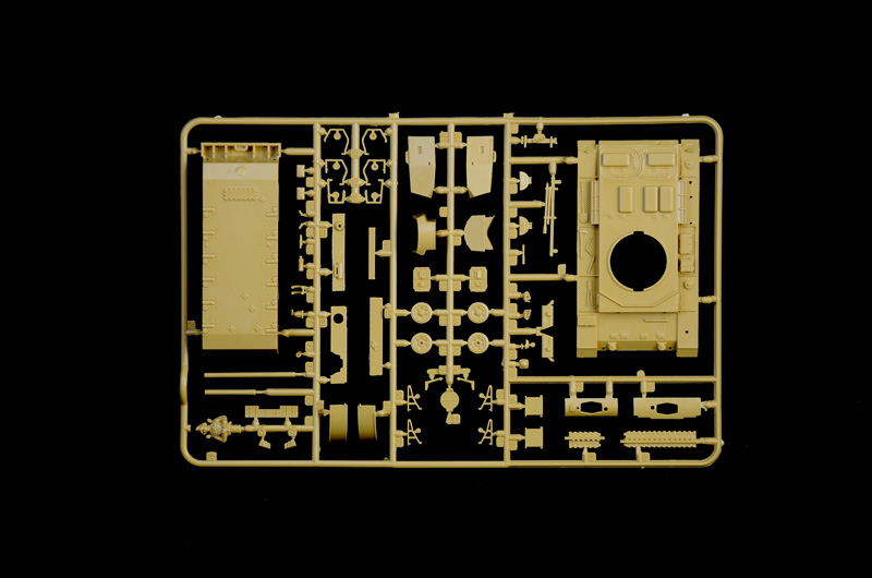 25757ИТ Немецкий танк PZ. KPFW. III AUSF. J/L/M/N Italeri
