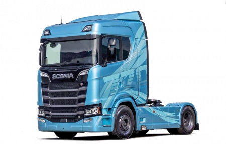 3961ИТ SCANIA 770 4x2 NORMAL ROOF Italeri