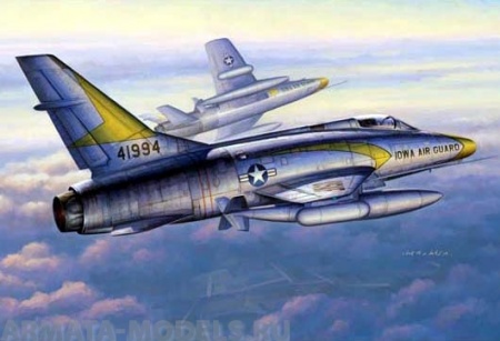 02838 Самолет  F-100C Супер Сейбр Trumpeter
